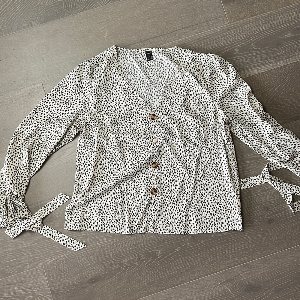 Tie Sleeve Top